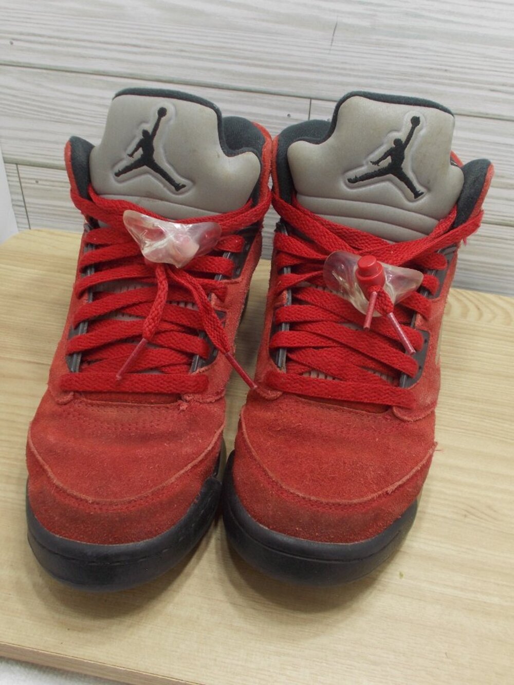 Nike Air Jordan 5 V Retro Red Suede University Black Youth Size 5.5Y 440888-600